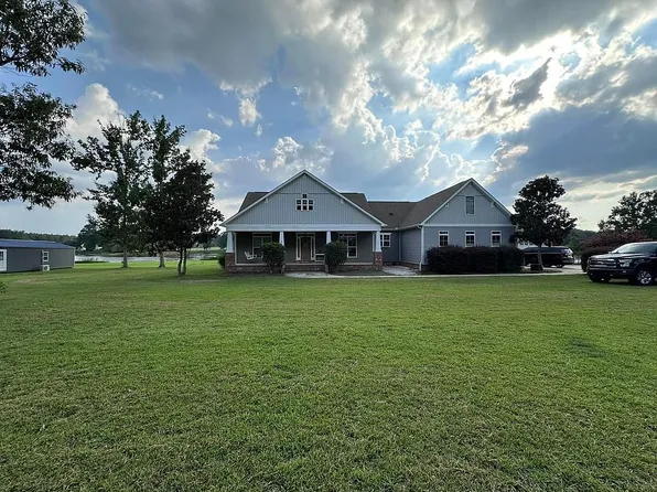 167 Dana Ln, Cochran, GA 31014