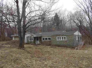 353 Bolt Rd, Schenectady, NY 12302