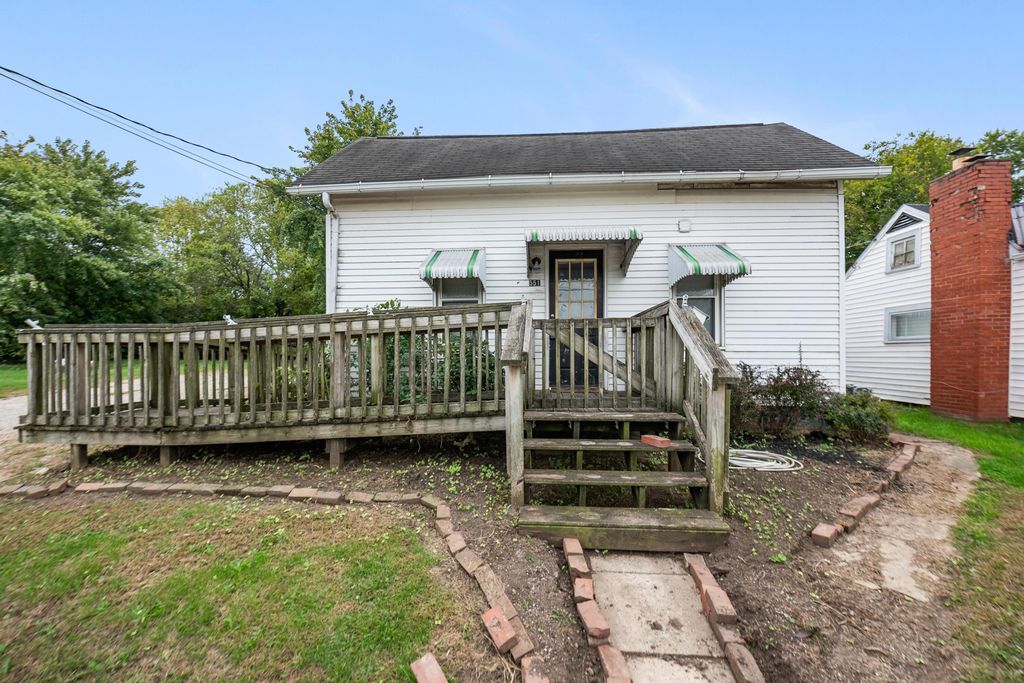 Real estate listing image