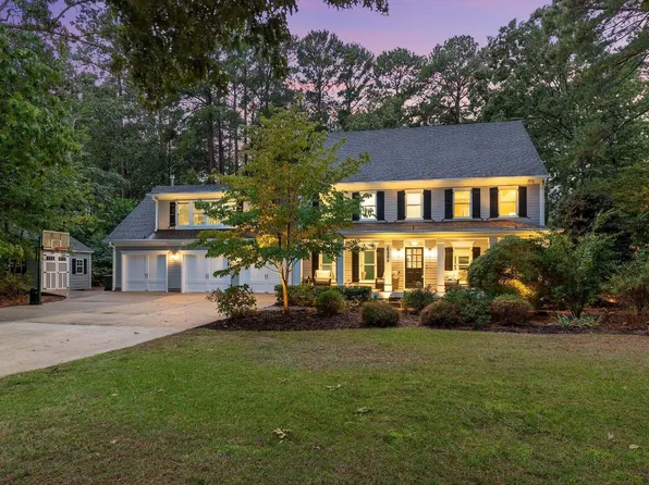 6504 Prestwick Pl, Fuquay Varina, NC 27526