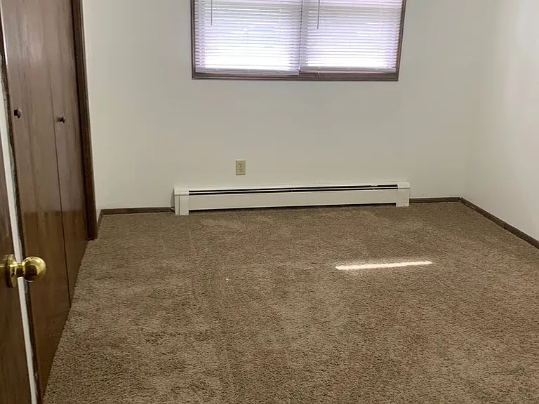 15051 Nowthen Blvd NW — Photo 8