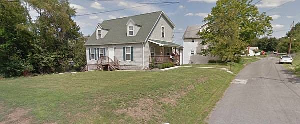 2nd image of 468 Ohio Ave