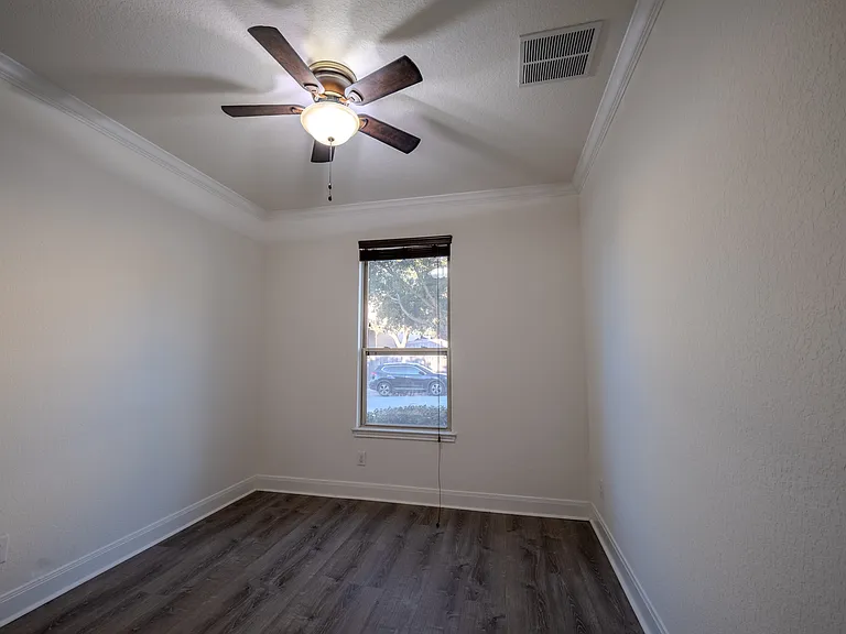 21226 Villa Madama — Photo 14