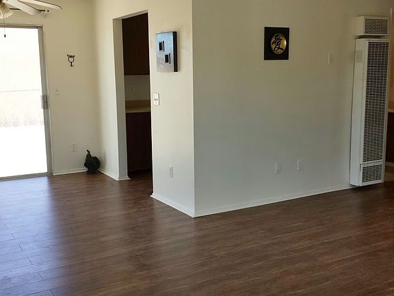 3rd image of 6395 El Dorado Ave #B