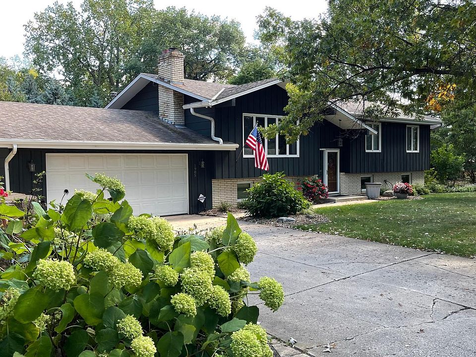 1st image of 1905 Century Ave S