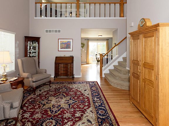 Living Room/Dining Room