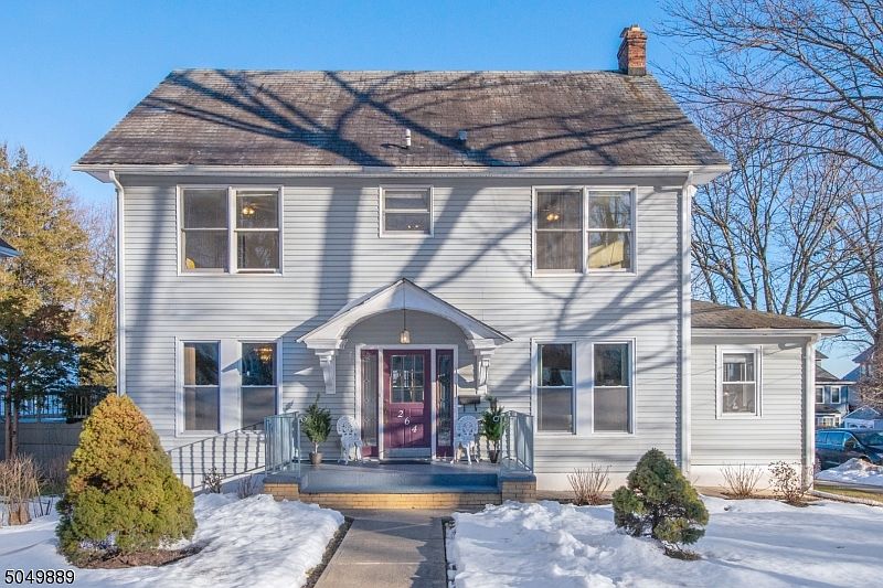 1st image of 264 Gregory Ave