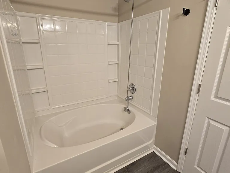 518 Oakside Pl — Photo 32