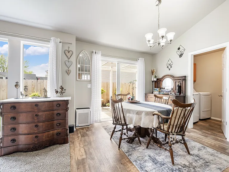 10563 W Stonecrop Dr — Photo 8