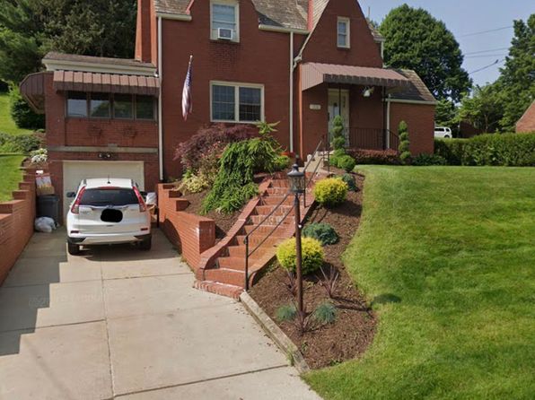 216 E Elmhurst Rd
