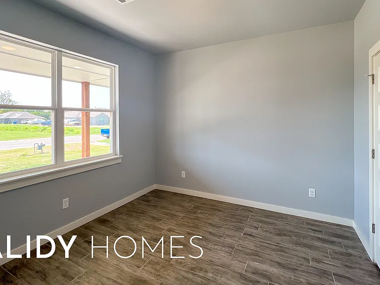 206 Olde Mill Ct — Photo 3