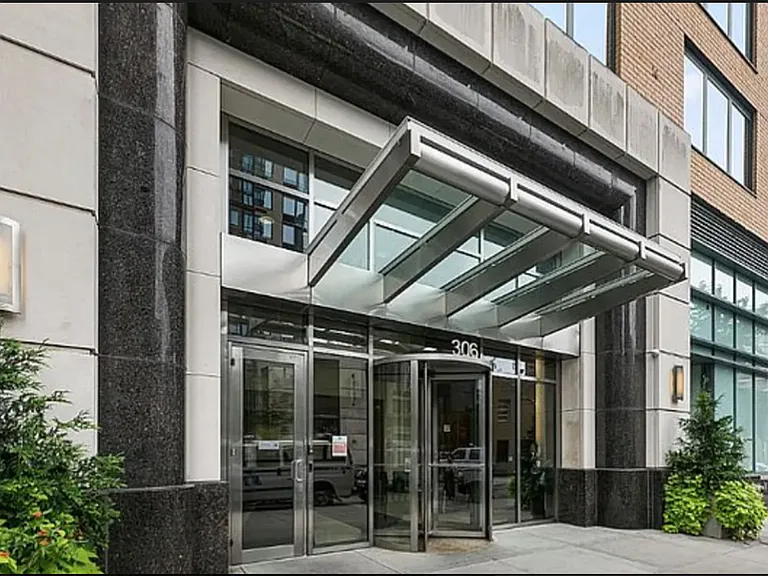 306 Gold St #31C — Photo 10