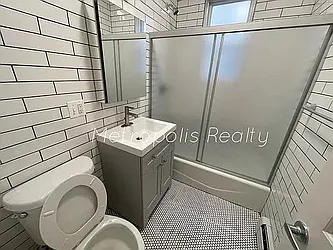 Rented by Metropolis International Realty Inc.