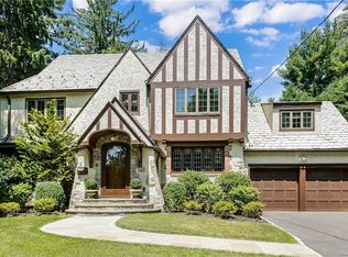 59 Drake Rd, Scarsdale, NY 10583