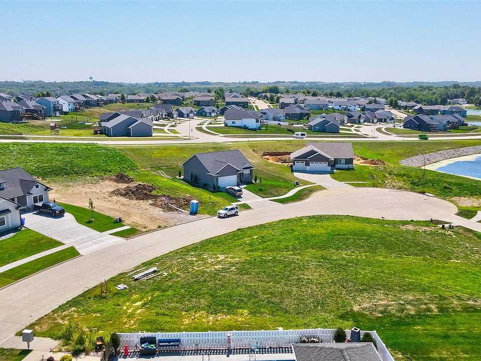 204 Edelweiss Cir, Tiffin, IA 52340 Zillow