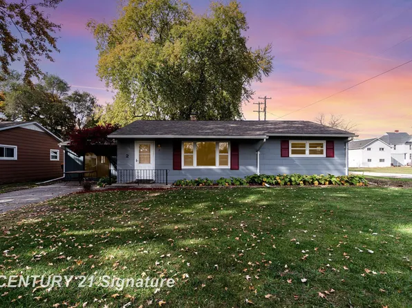 2 Tarras Ct, Bay City, MI 48706