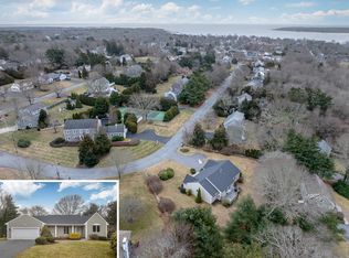 21 Hitching Post Rd, Mattapoisett, MA 02739