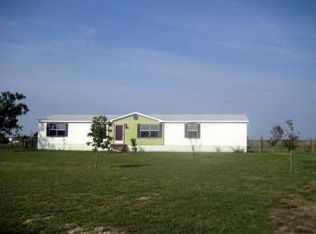 203 Thomas Park Dr, Hutto, TX 78634
