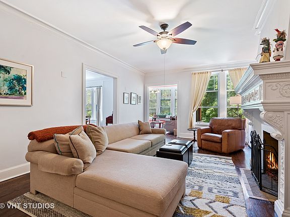 3rd image of 1138 W Farwell Ave #1E