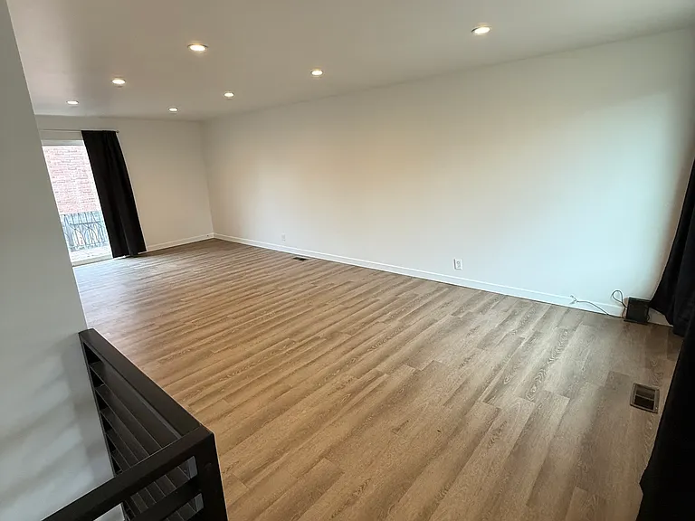 1415 E Murphys Ln — Photo 29