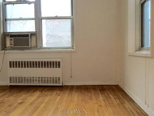 Rented by Town Residential | media 20