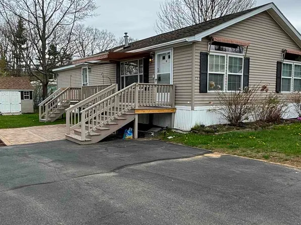 303 Old Lake Shore Road #C5, Gilford, NH 03249