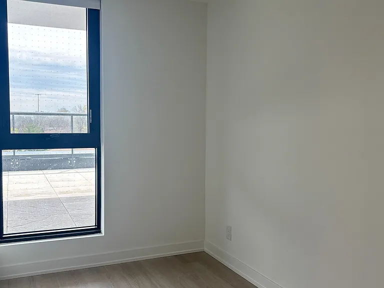 699 Sheppard Ave E #506 — Photo 8