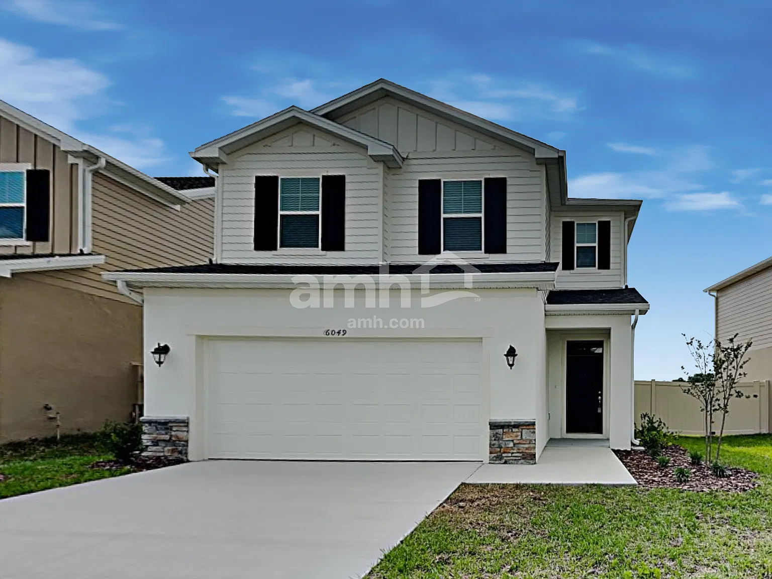 4 bed, 2.5 bath, 1977 sqft, $2,350 — Photo 1