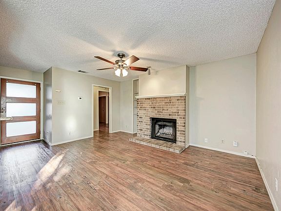 5th image of 2106 Nickerson St Unit 203