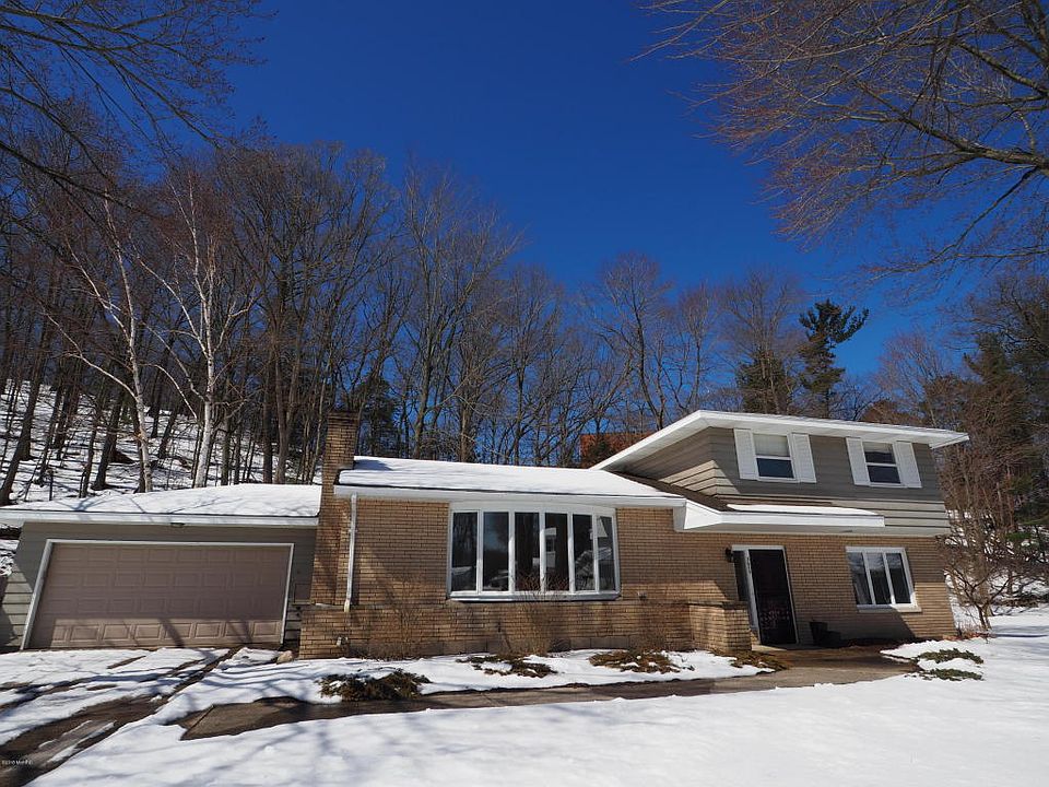 1st image of 3655 Farmwood Dr