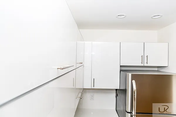 Rented by Urban Realty NYC | media 27