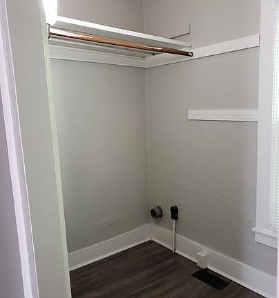 laundry room with hookup for dryer