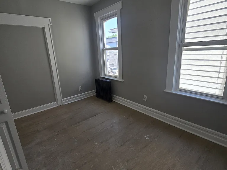 180 Columbia Ave #G2 — Photo 9