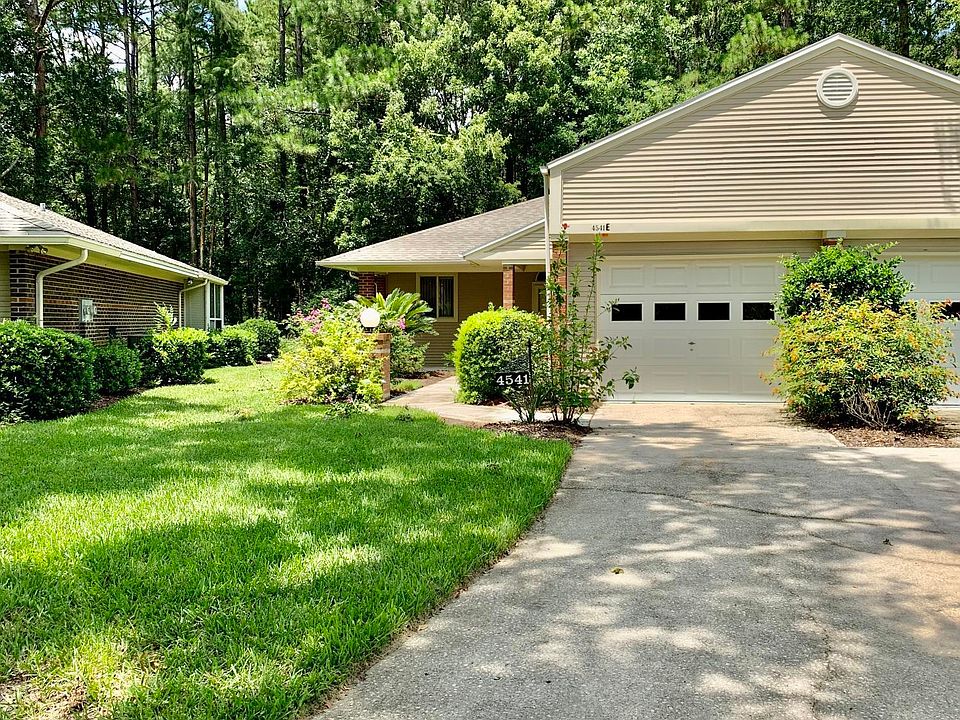 1st image of 4541 Middleton Park Cir W