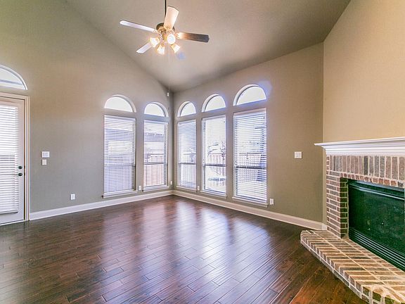 Large Living room_Image2