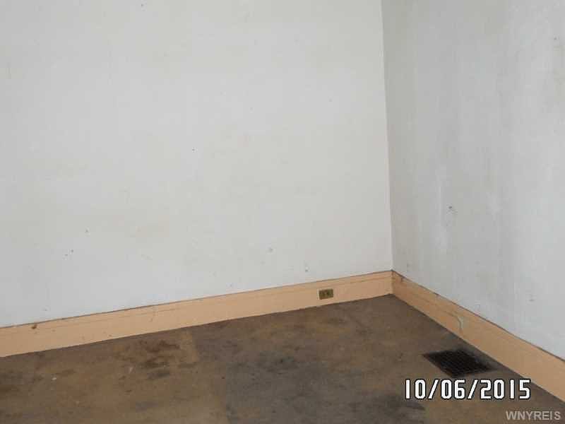 2nd image of 436 4th St