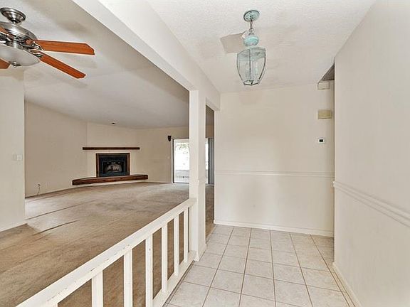 3rd image of 12505 Citrus Valley Dr