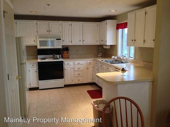 2nd image of 3 Pearl Ave APT 8
