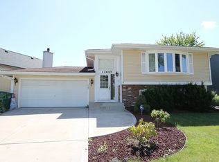13647 W Cedarbend Dr, Homer Glen, IL 60491