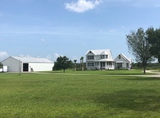 19400 Witts End, Alva, FL 33920