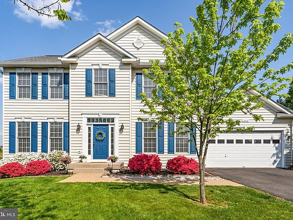 2nd image of 12512 Sherwood Forest Dr