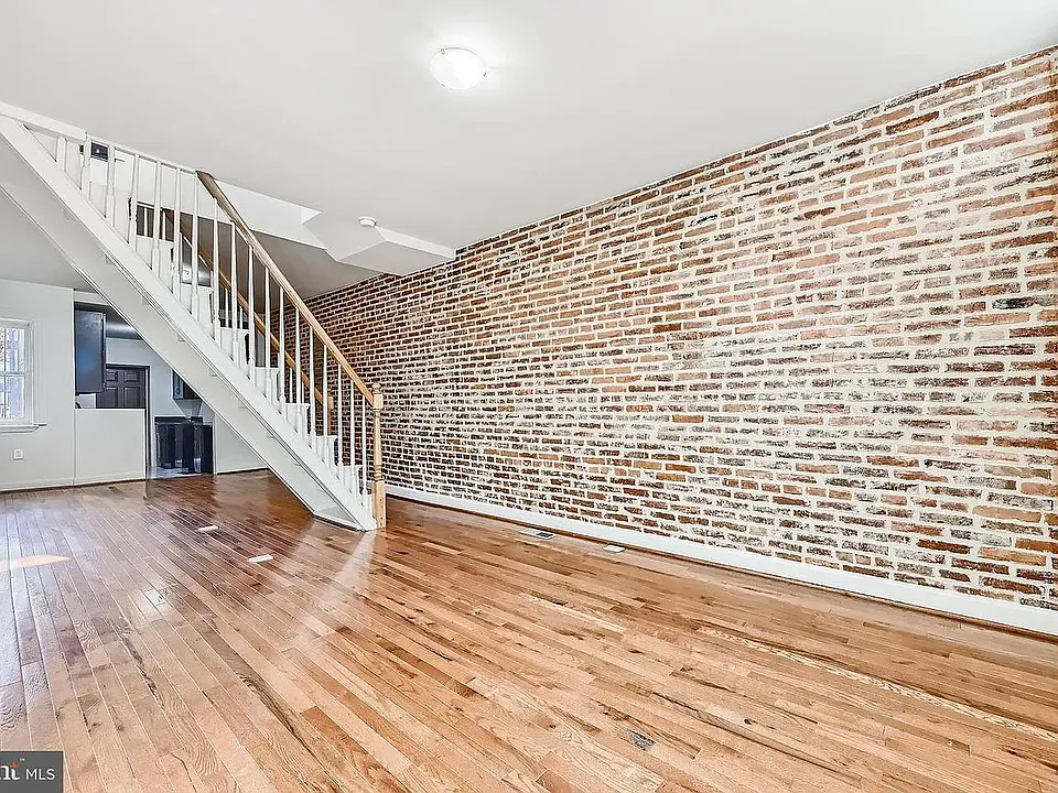 456 E Federal St