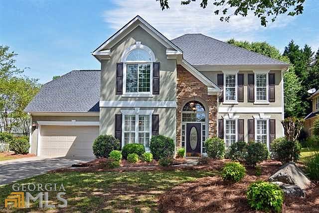 1st image of 410 Brookhollow Ln