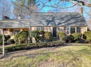 21 Strawberry Ln, Whitman, MA 02382