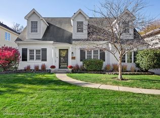 170 S Fairview Ave, Elmhurst, IL 60126