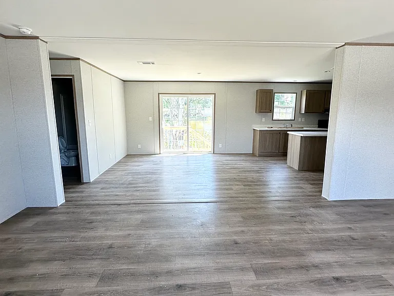 2130 SE 25th Dr — Photo 10