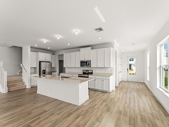 3rd image of 1447 NW Corteal Way