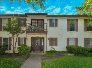 4000 Ridglea Country Club Dr, Fort Worth, TX 76126