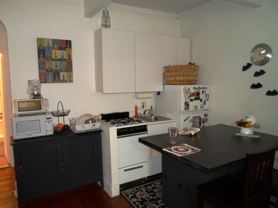 1st image of 253 E 77th St APT 3d