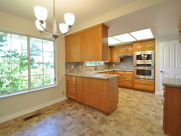 5th image of 1505 Oburn Ct